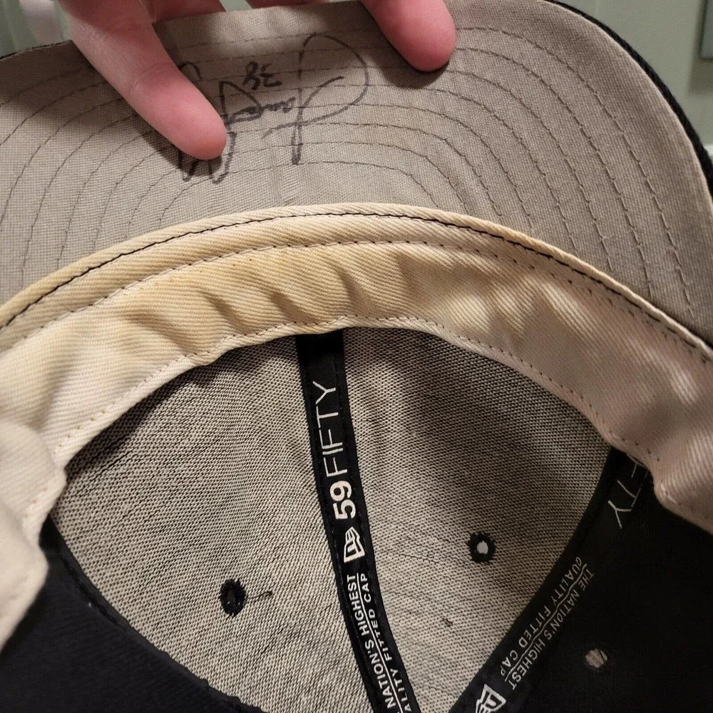 New Era selling vtg